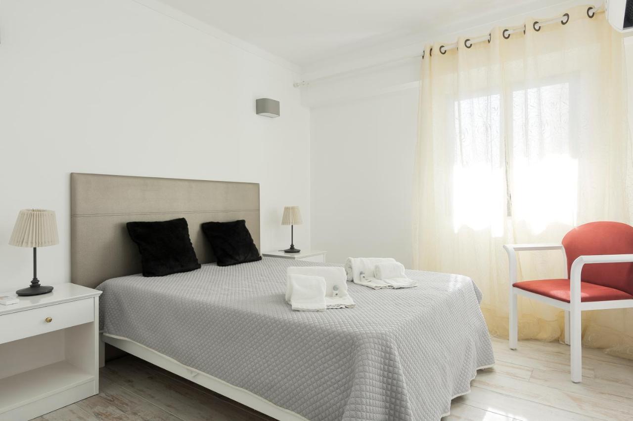 Chantal Apartment - Near The Beach - Quarteira Extérieur photo