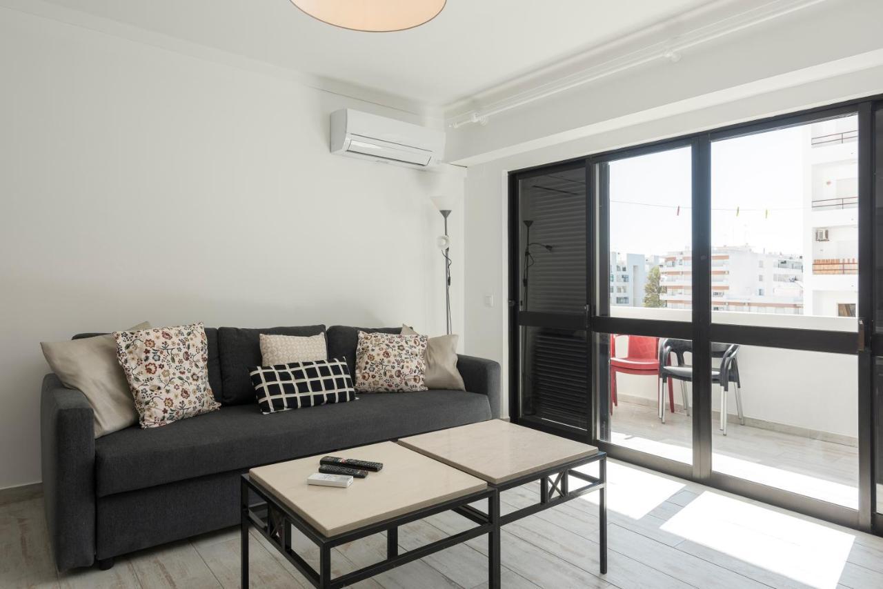 Chantal Apartment - Near The Beach - Quarteira Extérieur photo
